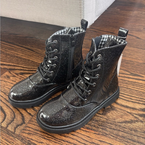 Dadawen Other - Dadawen Black Glitter Combat Boots Kids Ankle Glossy Black Glitter Boots Size 3